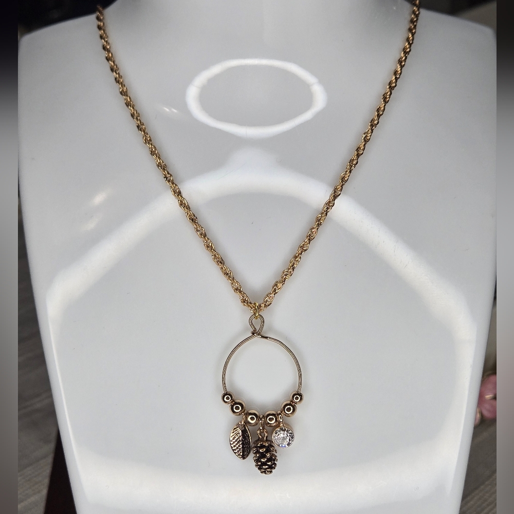 Elegant 18k Rose Gold Plated Pendant Necklace